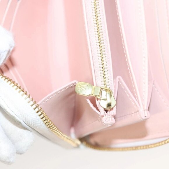 LOUIS VUITTON Monogram Garden Zippy Wallet White M81694 LV Auth 121163 - Picture 12 of 16